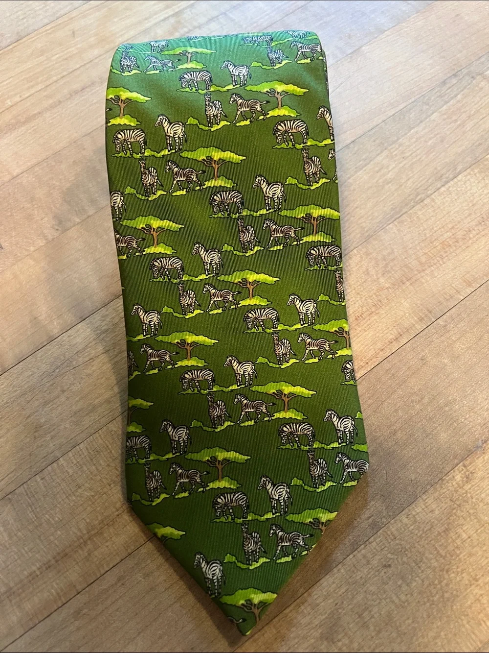 Brooks Brothers Green Zebra-Print Tree Silk Tie